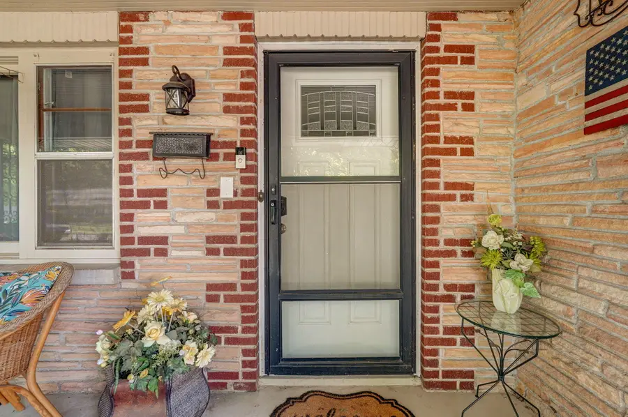 613 S Wildan Avenue, Springfield, MO 65802 - #3