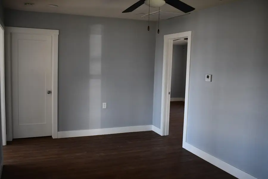 107 N Walnut Street, Buffalo, MO 65622 - #3