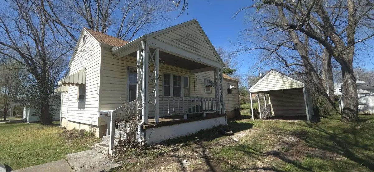 2613 W Walnut Street, Springfield, MO 65806 - #1