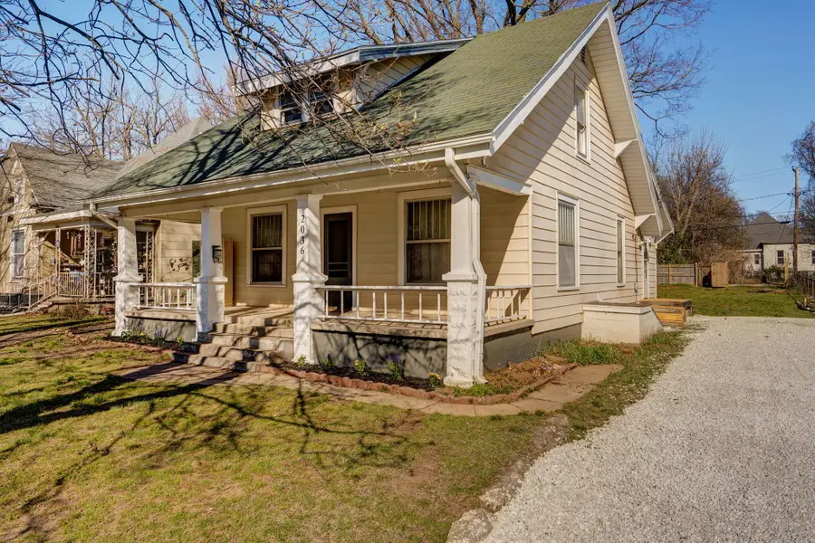 2036 N Johnston Avenue, Springfield, MO 65803 - #3