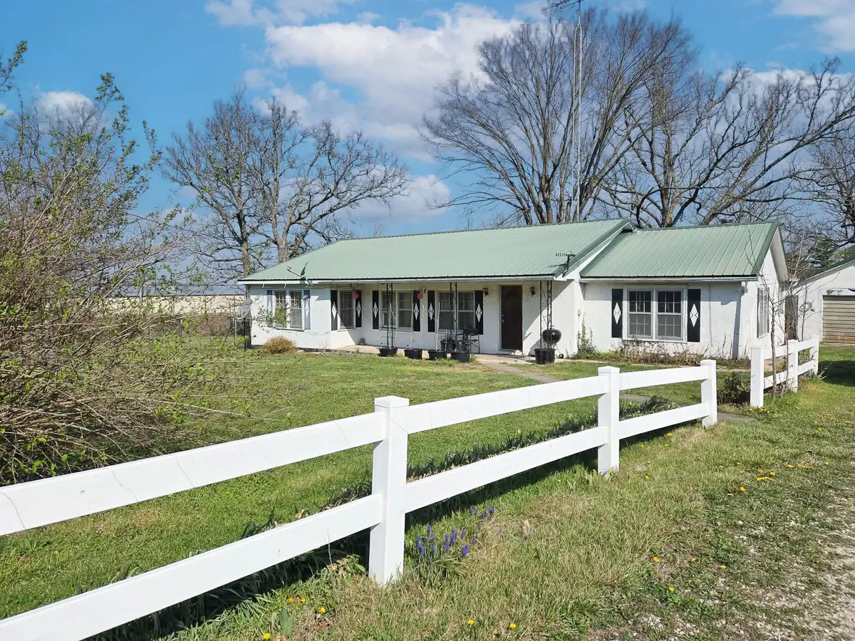 11133 East Business 60, Mountain Grove, MO 65711 - #1