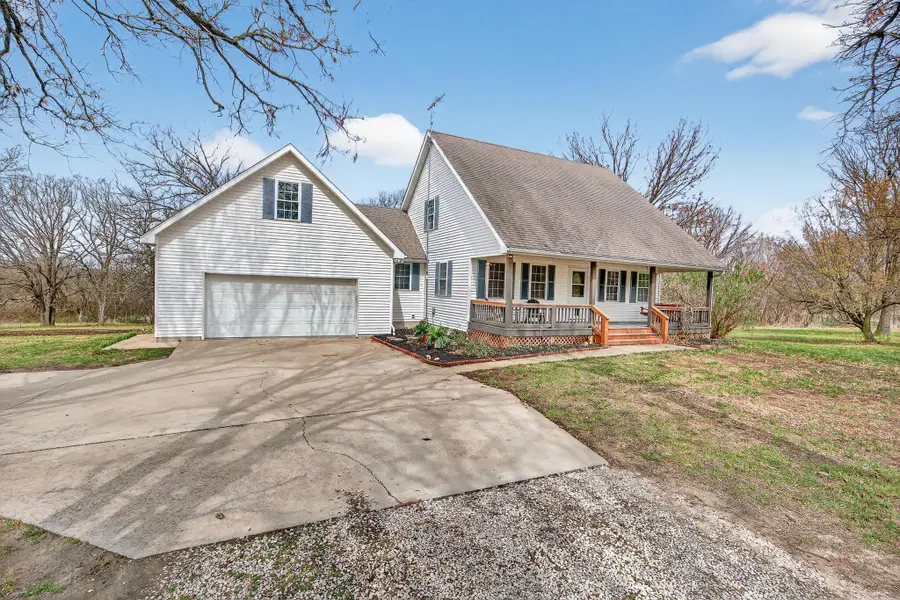 3343 S 30th Road, Humansville, MO 65674 - #3