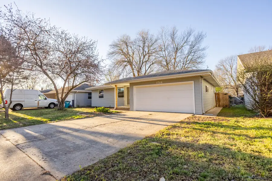 1514 E Wayland Street, Springfield, MO 65804 - #2