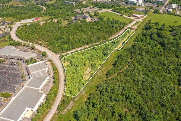 000 Cardinal Way, Branson, MO 65616