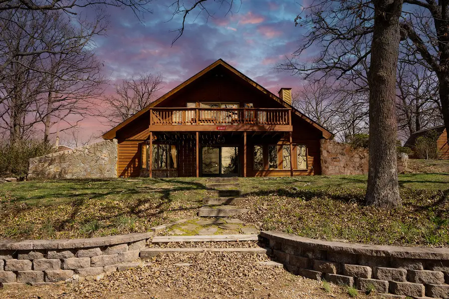 25827 Canyon Drive, Hermitage, MO 65668 - #2