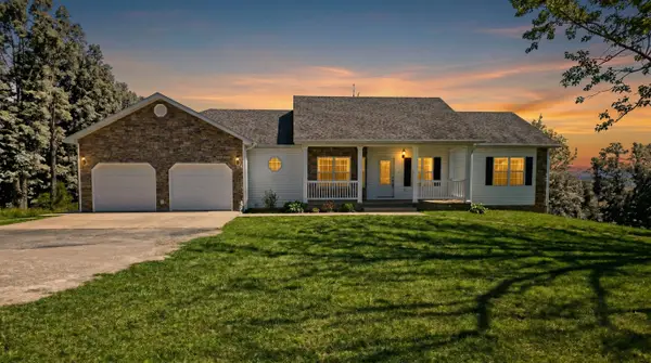 24 County Road 298, Thayer, MO 65791