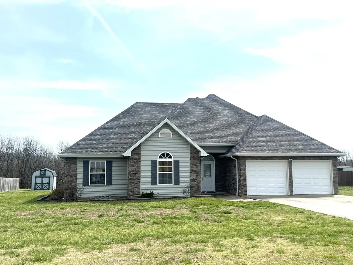 652 S Locust Street, Buffalo, MO 65622 - #1