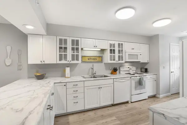 350 S Wildwood Drive S #E6, Branson, MO 65616