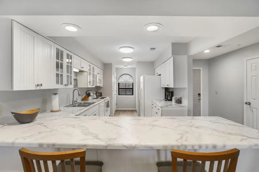 350 S Wildwood Drive S #E6, Branson, MO 65616 - #2