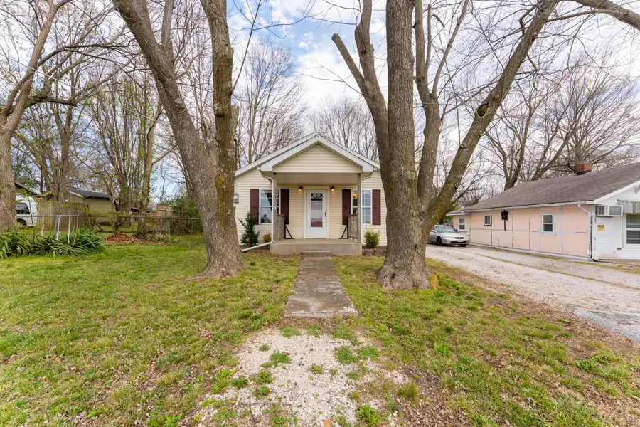 1330 N Fulbright Avenue, Springfield, MO 65802 - #2