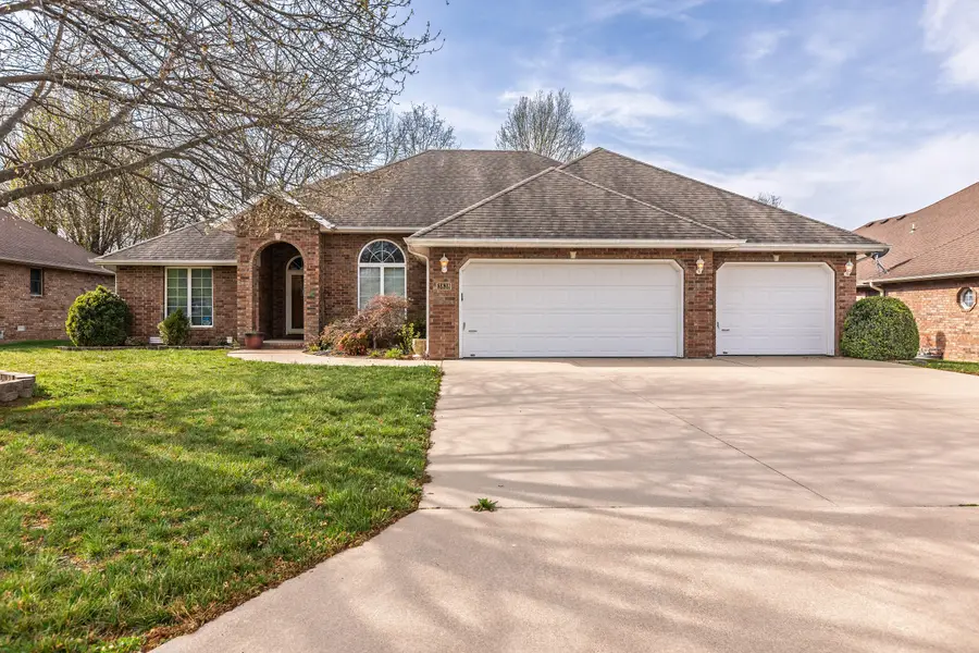 3838 W Eaglecrest Street, Battlefield, MO 65619 - #3