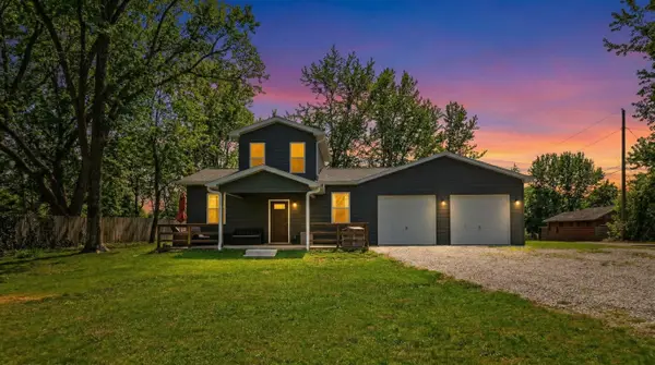 402 E 6th Street, Willow Springs, MO 65793