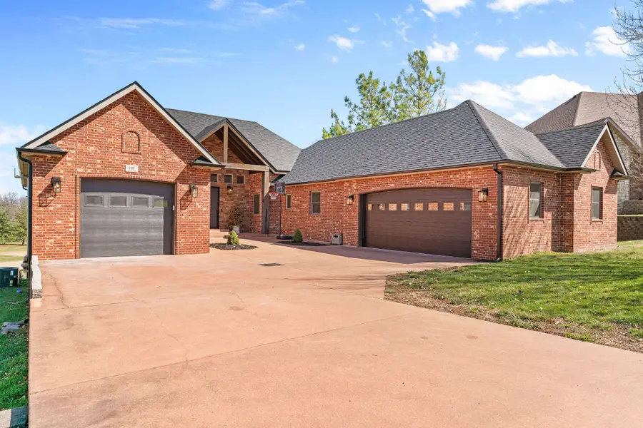 108 Island Green Drive, Republic, MO 65738 - #2