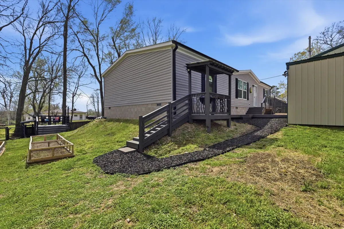 502 N Calhoun Avenue, Ash Grove, MO 65604 - #1