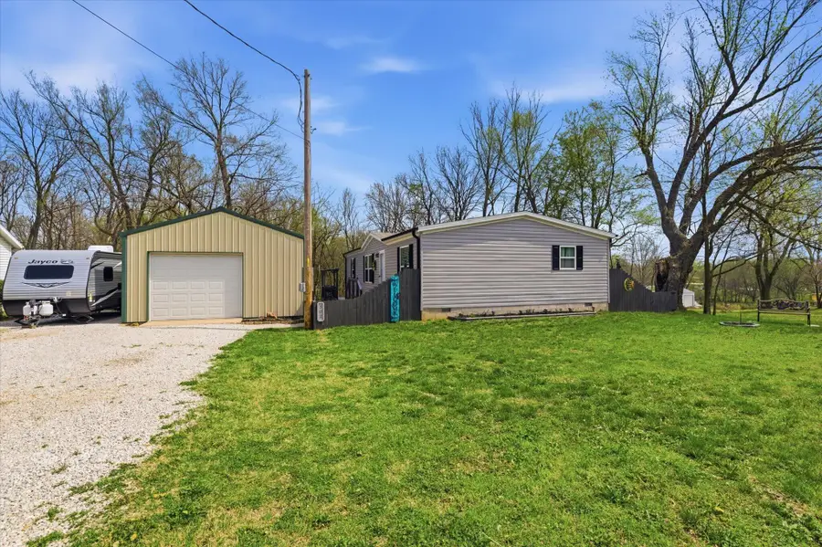 502 N Calhoun Avenue, Ash Grove, MO 65604 - #3