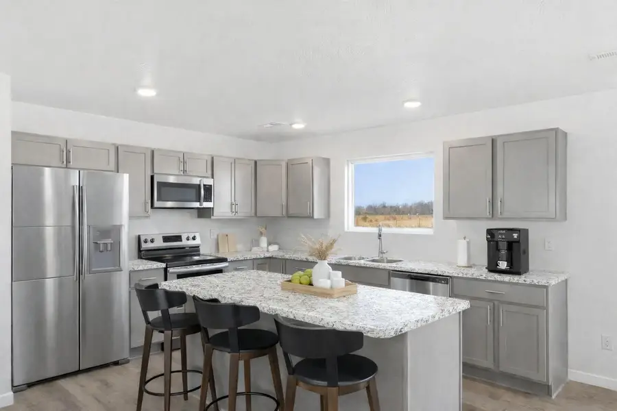 1738 N Poplar Way, Brookline, MO 65619 - #2