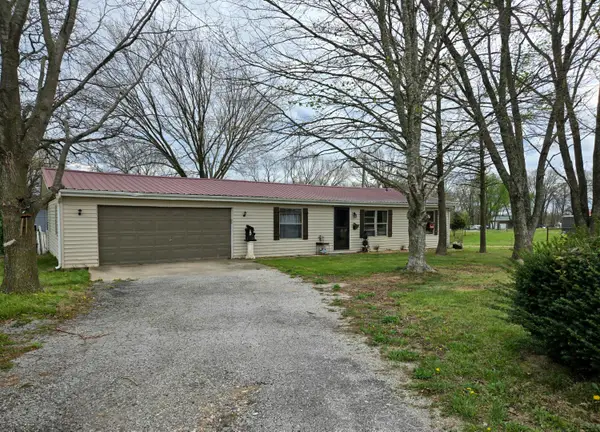 20382 Farm Road 1100, Cassville, MO 65625