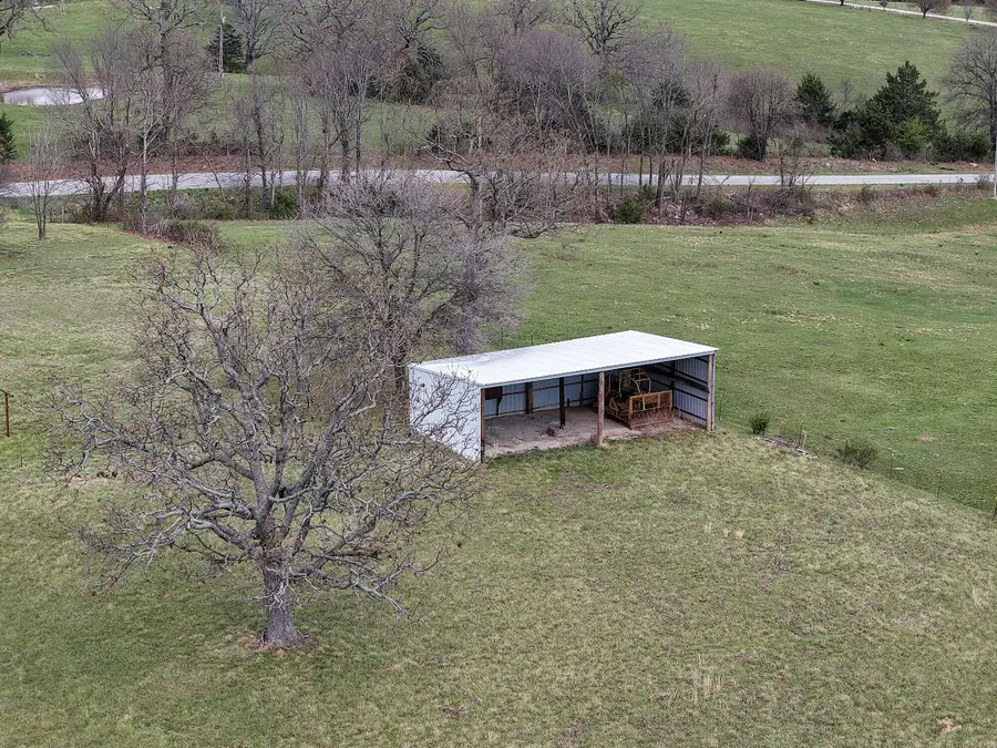 23211 Farm Road 2050, Aurora, MO 65605 - #2