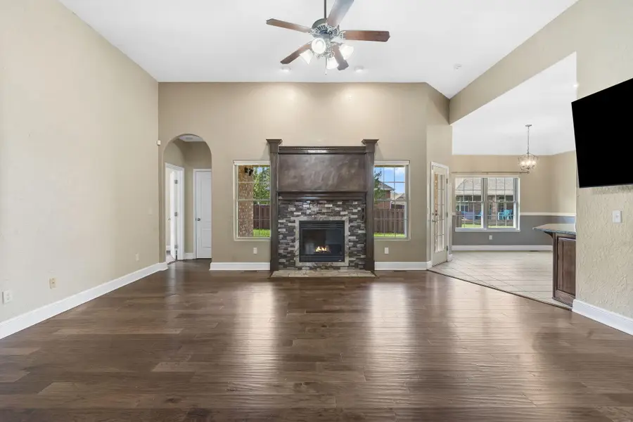 3857 N Sheedy Avenue, Springfield, MO 65803 - #3