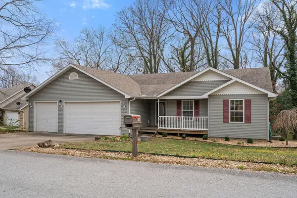 74 Queensberry Road, Branson West, MO 65737