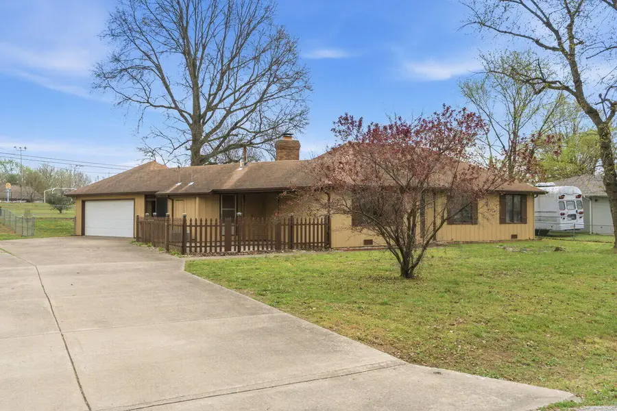 112 Grand Prairie Drive, Willard, MO 65781 - #3