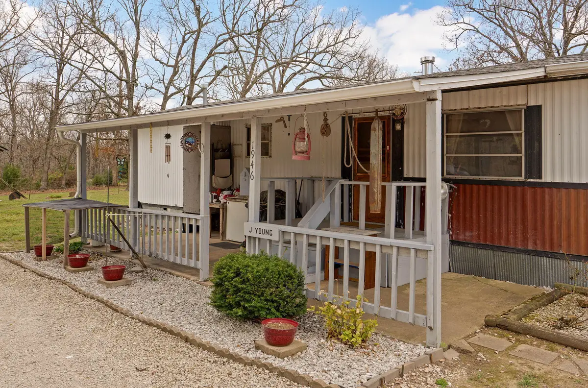 1946 E 555th Road, Pleasant Hope, MO 65725 - #1