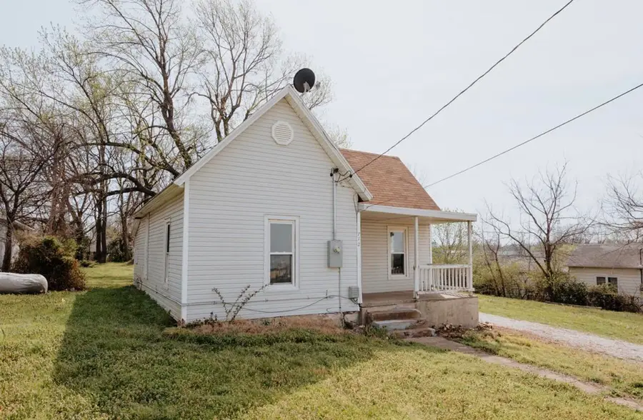 712 N Prospect Avenue, Springfield, MO 65802 - #2