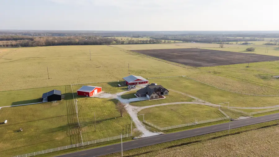 1720 E Fir Road, Carthage, MO 64836 - #3