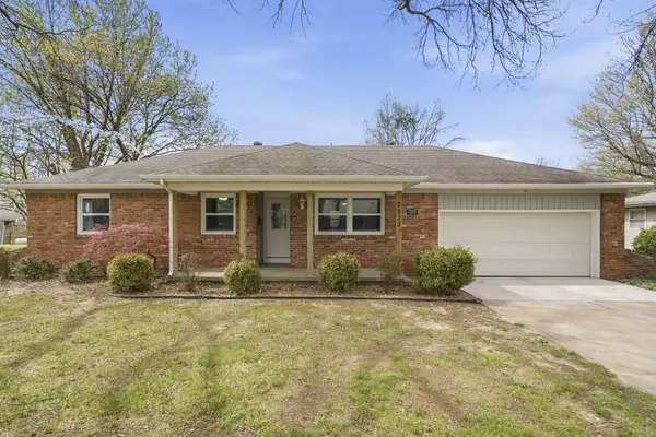 2535 S Prospect Avenue, Springfield, MO 65804