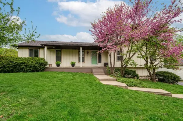 2541 S Brandon Avenue, Springfield, MO 65809