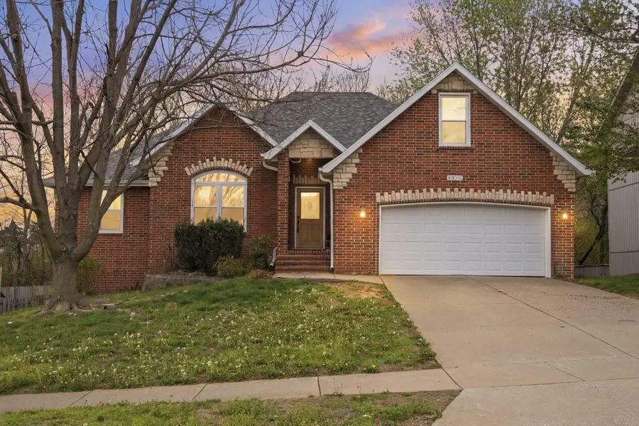 5436 S Michigan Avenue, Springfield, MO 65810 - #2