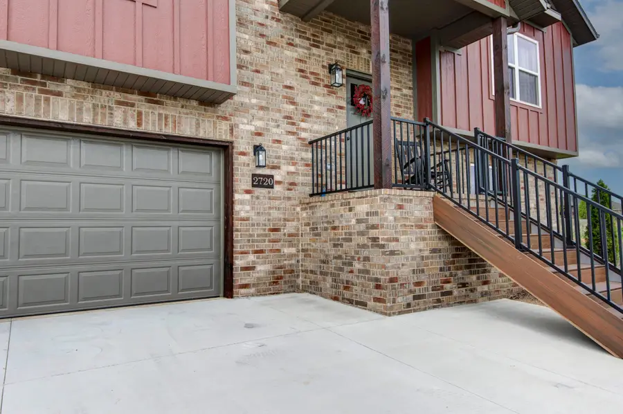 2720 W Osprey Drive, Ozark, MO 65721 - #2