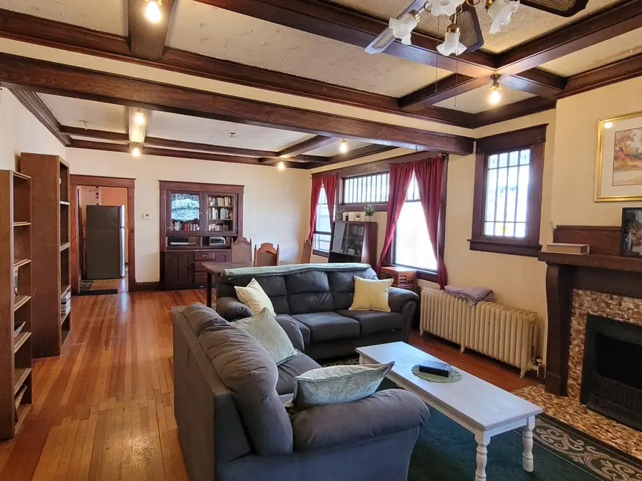 730 W Scott Street, Springfield, MO 65802 - #2