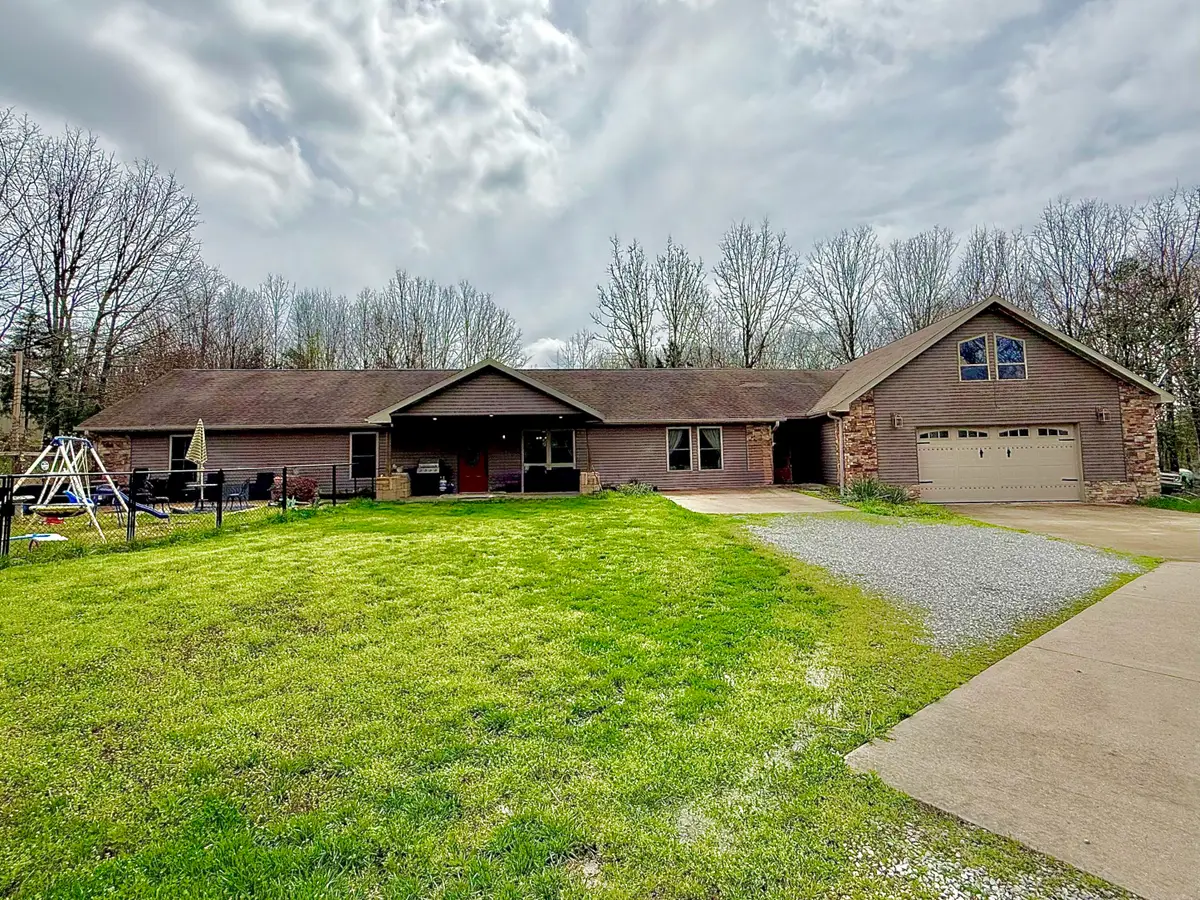 6733 Highway Au, Houston, MO 65483 - #1