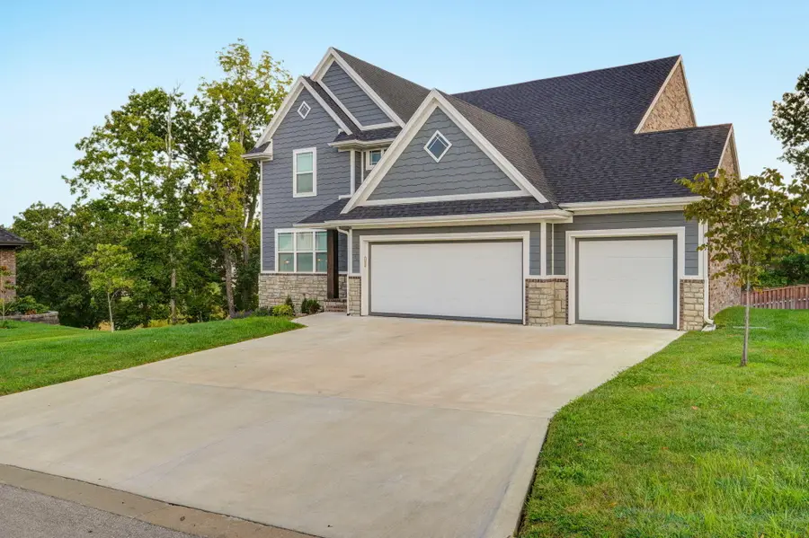 855 E Ashford Avenue, Nixa, MO 65714 - #2