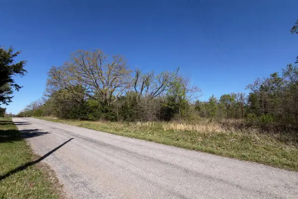 2225 Pump Station Road, Anderson, MO 64831