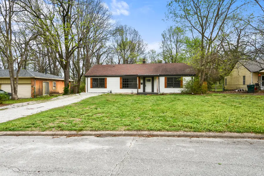 1452 South Avenue, Springfield, MO 65807 - #3