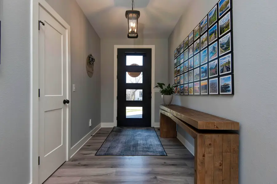 6085 S Maryland Avenue, Springfield, MO 65810 - #3