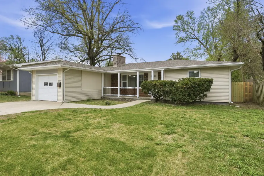 1448 E Seminole Street, Springfield, MO 65804 - #2