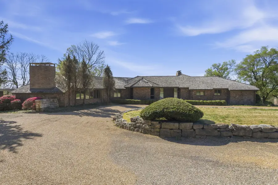 3886 E Hawthorne Hill Lane, Springfield, MO 65809 - #2