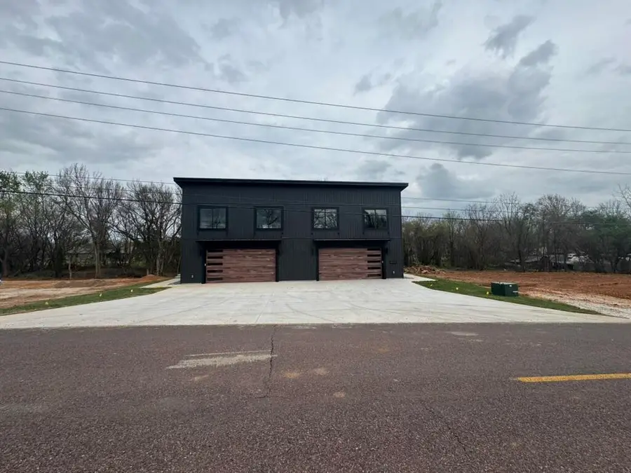 1503 Eisenhower Street #B, Monett, MO 65708 - #3