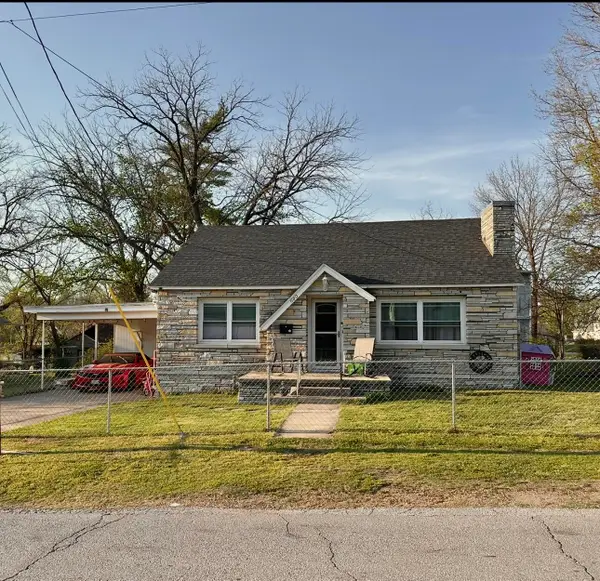 600 W Harmony Street, Neosho, MO 64850