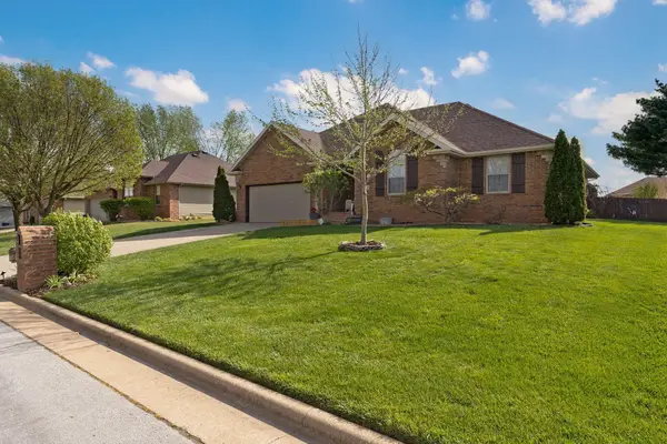 434 Bailiwick Drive, Rogersville, MO 65742