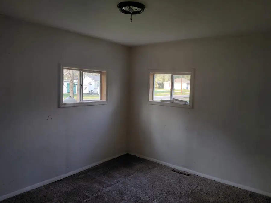 1400 W Catalpa Street, Springfield, MO 65807 - #2