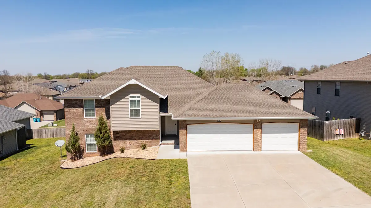 1929 W Springdale Street, Springfield, MO 65803 - #1