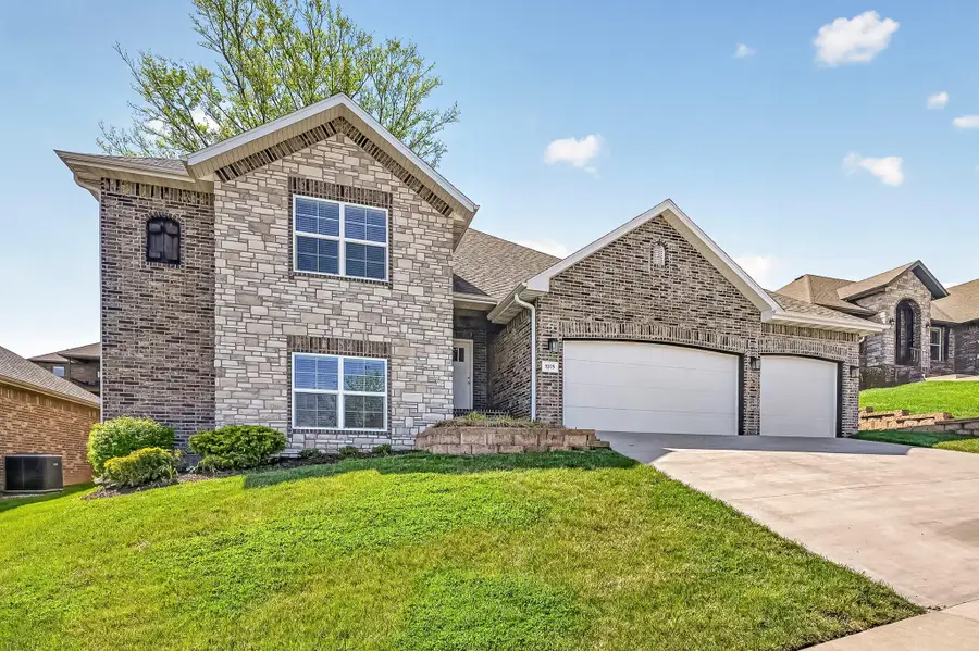 5375 S Twelve Oaks Road, Springfield, MO 65810 - #2