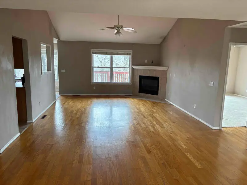 340 Tall Oaks Drive, Branson, MO 65616 - #2