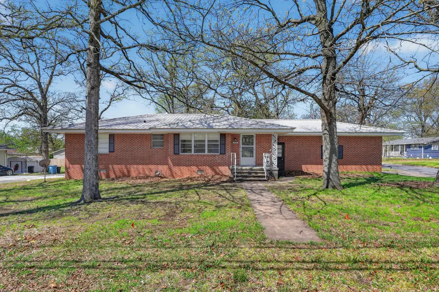 1916 N Florida Avenue, Joplin, MO 64801 - #2