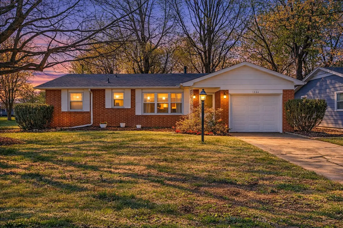 1362 E Bonaire Court, Springfield, MO 65803 - #1