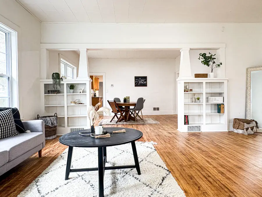 324 Saint Johns Street, Neosho, MO 64850 - #3